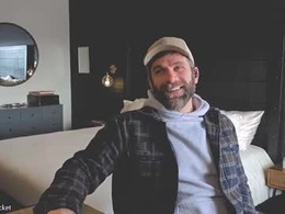 Screen Grab from 1_ee