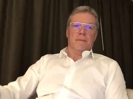 Screen Grab from 1bicuriousbull