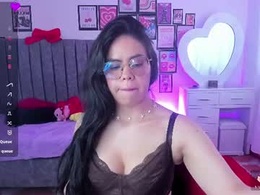 Screen Grab from 1hanna__