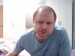 Screen Grab from 1lllionheart