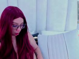 Screen Grab from 1m_bella