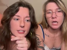 Screen Grab from 2girls1boat