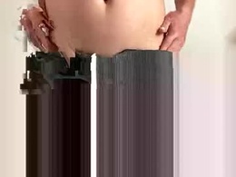 Screen Grab from 2hotnot2