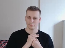 Screen Grab from 3andy3