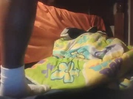 Screen Grab from 3rdleg_shawty