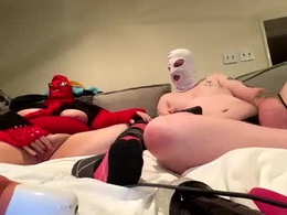 Screen Grab from 420coupleshow