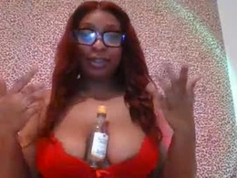 Screen Grab from 5veeeee