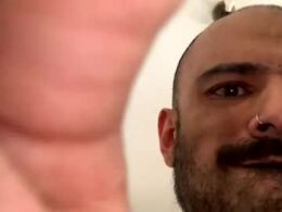 Screen Grab from 8inchgunz420