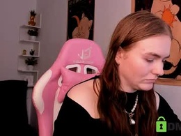 Screen Grab from _alice_green_