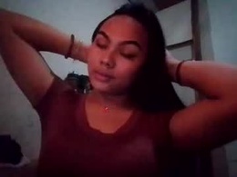 Screen Grab from _asianslutyymikha_