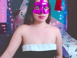 Screen Grab from _chantall_1