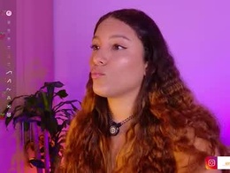 Screen Grab from _emilymoon_x