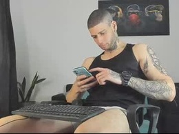 Screen Grab from _jamesleandros