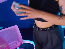 Screen Grab from _jasminedream
