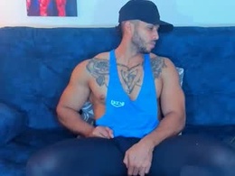 Screen Grab from _junior_03