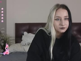 Screen Grab from _justcass_