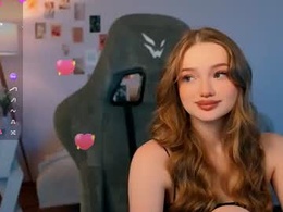 Screen Grab from _kinkys