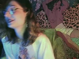 Screen Grab from _lady_luna_