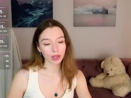 Screen Grab from _lilithgrimm_