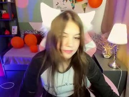 Screen Grab from _linasweet_