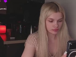 Screen Grab from _miray___