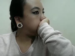 Screen Grab from _natti_