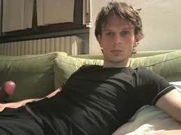 Screen Grab from _notwavin