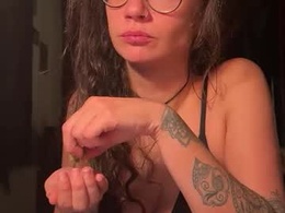 Screen Grab from _nyxo