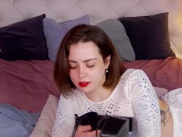 Screen Grab from _sara_69_