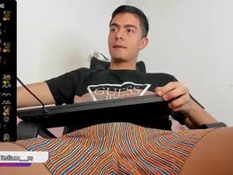 Screen Grab from _simoon_