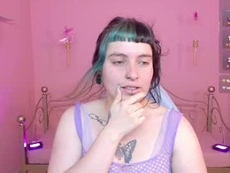 Screen Grab from _sofia_smith1