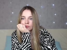 Screen Grab from _sweet_lana_