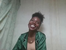 Screen Grab from aangelinee