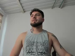 Screen Grab from aaronhardi