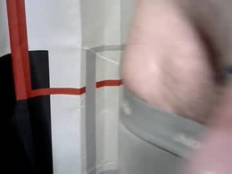 Screen Grab from abercrombieguy22