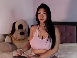 Screen Grab from abrilyourlove