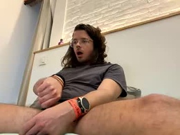 Screen Grab from acroberts88