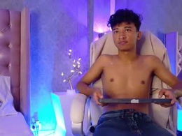 Screen Grab from adamfoxxx_