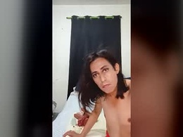 Screen Grab from adariana22