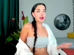 Screen Grab from adeleamber