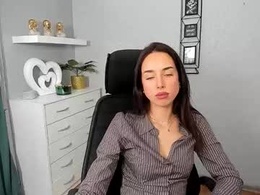 Screen Grab from adelesolo