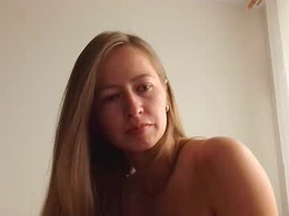 Screen Grab from adrena_lynn