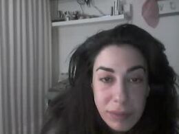 Screen Grab from adri_anaaa