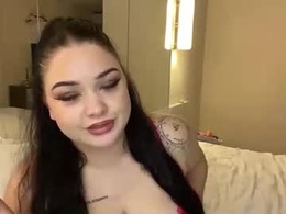 Screen Grab from afinamoor