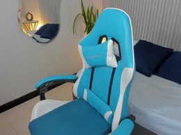 Screen Grab from agatha_chips