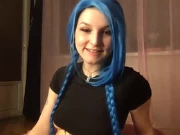 Screen Grab from agnesm0on