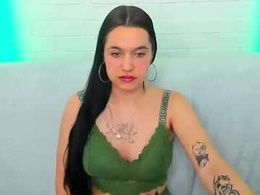 Screen Grab from aishatempt