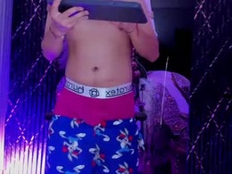 Screen Grab from alam_hot20