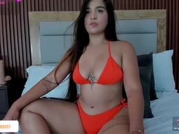 Screen Grab from alana_dantes