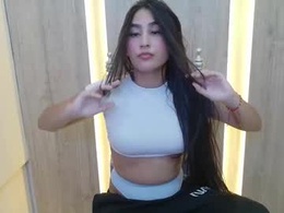 Screen Grab from alana_santos